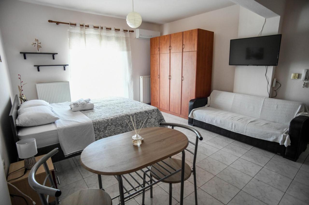 Papi'S Free Parking Apartments 2 - Studio Alexandroupolis Exteriör bild
