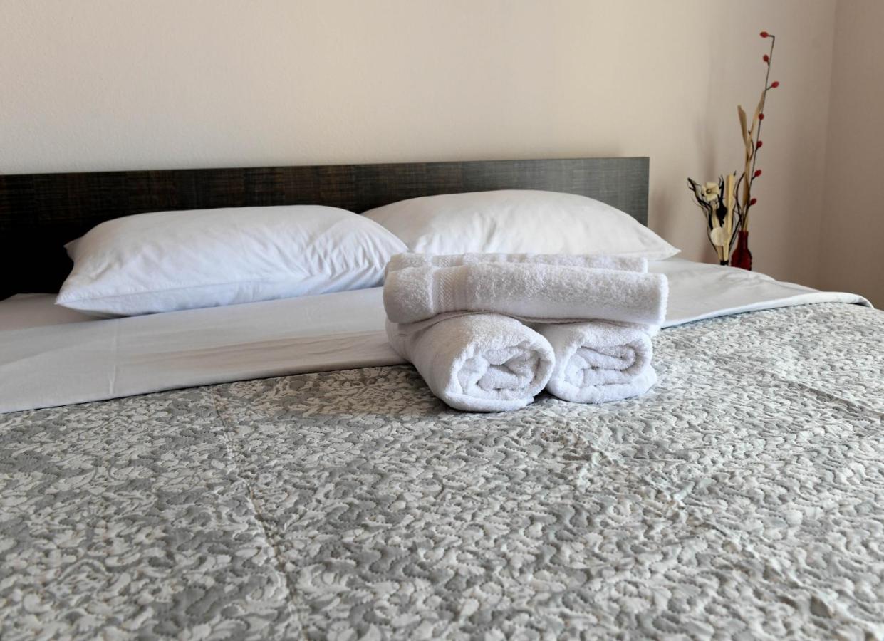 Papi'S Free Parking Apartments 2 - Studio Alexandroupolis Exteriör bild